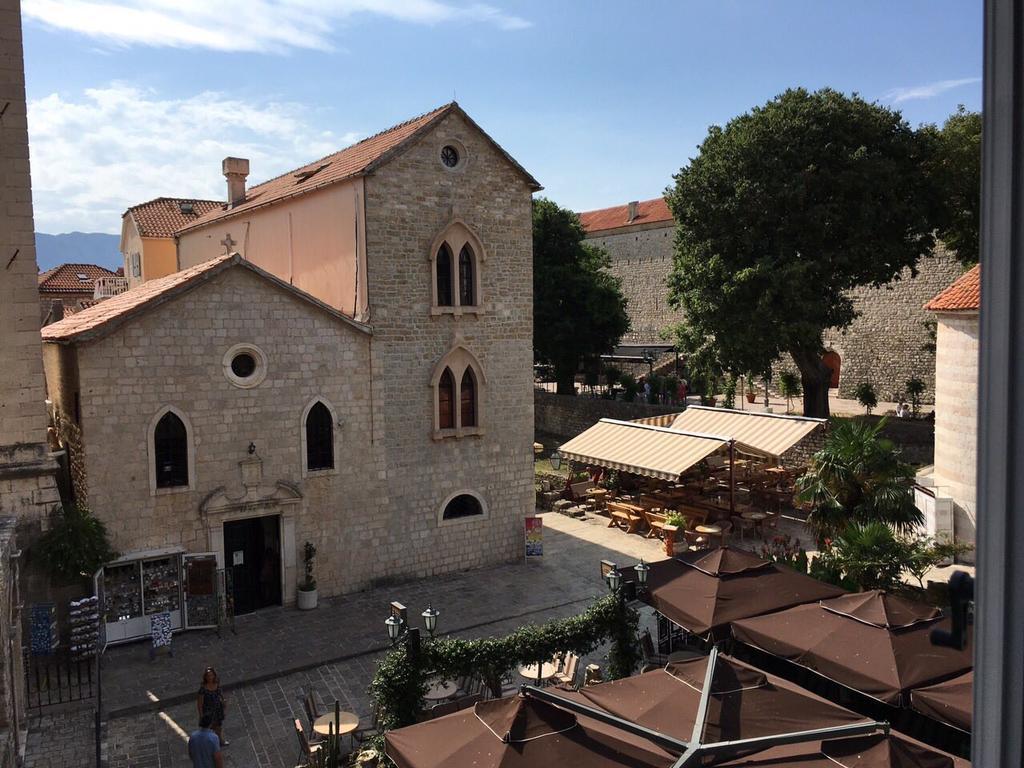 Squere 44 Apartment Budva Kültér fotó