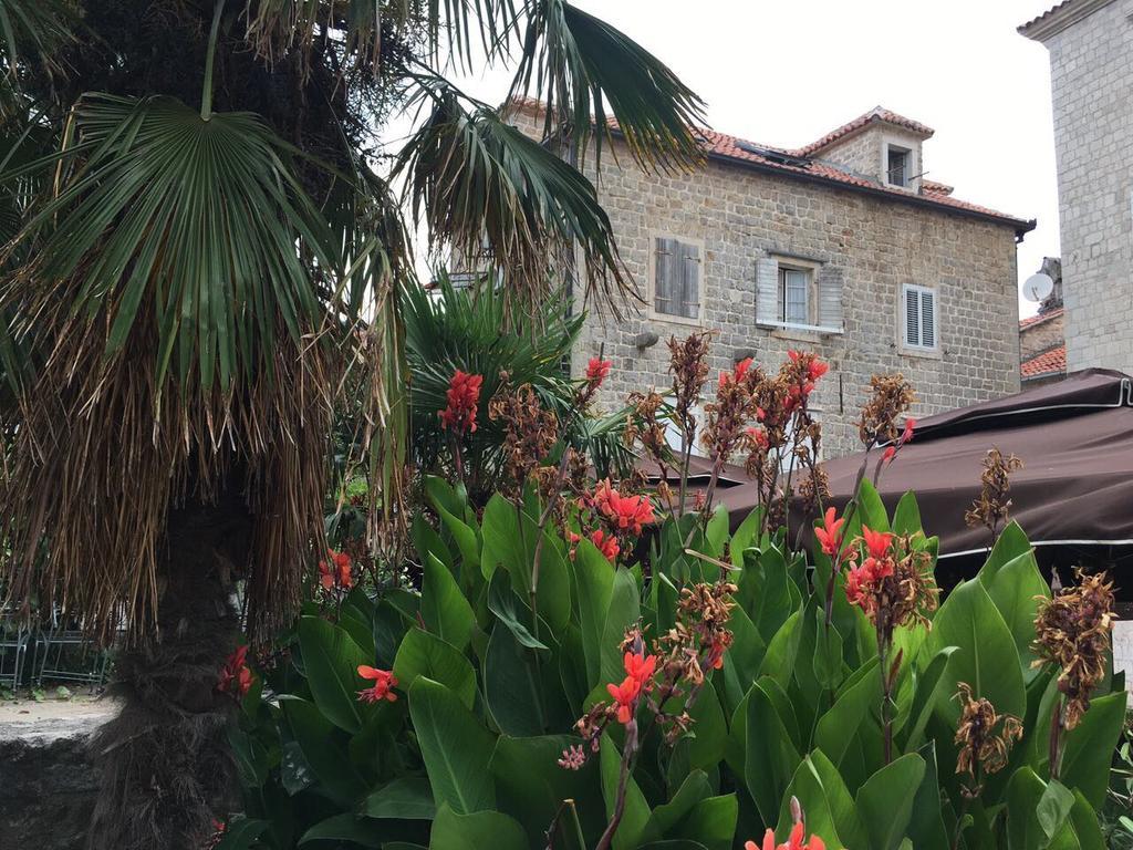 Squere 44 Apartment Budva Kültér fotó